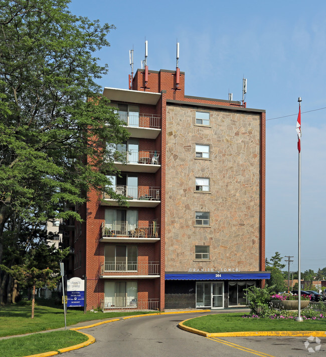 Building Photo - Granite Towers