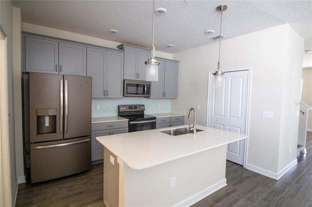 Foto del edificio - 11731 Fiction Ave