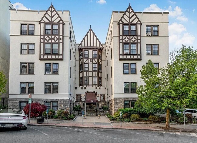 Foto del edificio - 26 Pondfield Rd W