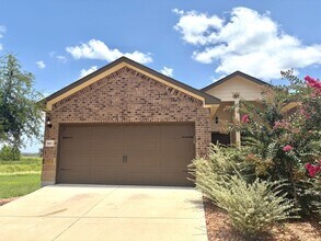 Building Photo - 5606 Rio Cyn