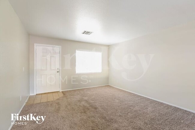 Building Photo - 10436 Coyote Cub Ave