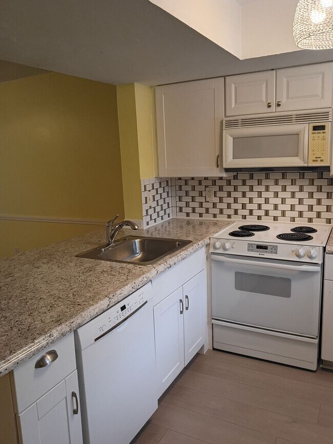 Foto del edificio - WESTWIND COMMUNITY