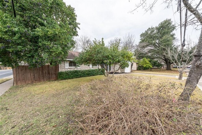 Building Photo - 1621 Wheless Ln