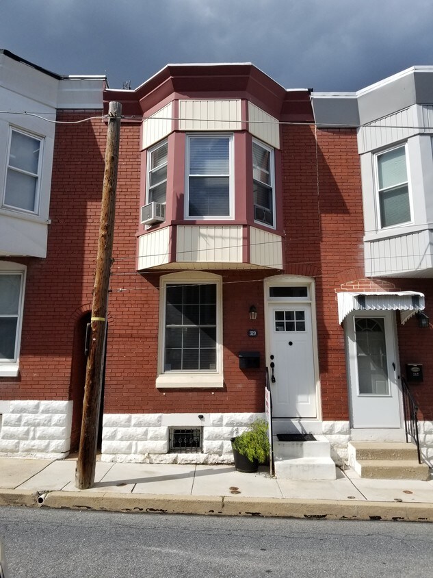 319 Kline St, Reading, PA 19611 Townhome Rentals in Reading PA