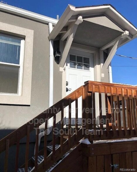 Photo - 3700 S Lincoln St Apartment