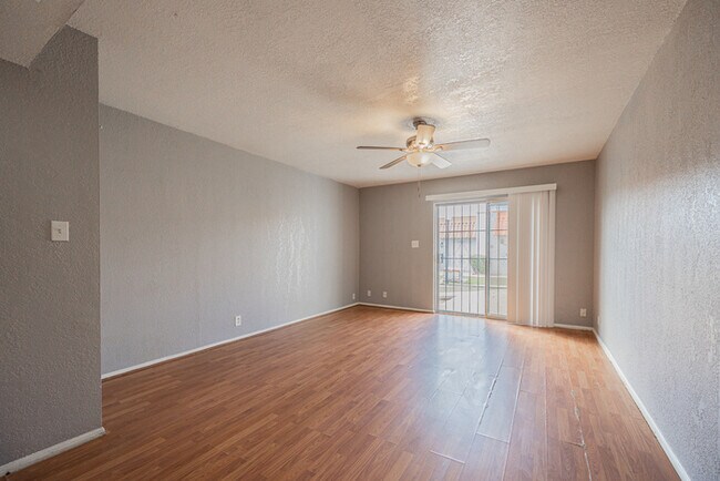 Foto del edificio - 6822 N 35th Ave