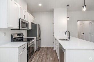 Interior Photo - Evergreen Pointe