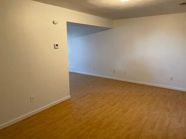 Building Photo - 84 Arabelle Dr