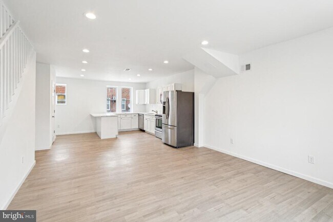 Building Photo - 4013 Bleigh Ave