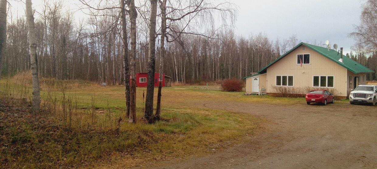 Foto principal - 2400 Richards Ct