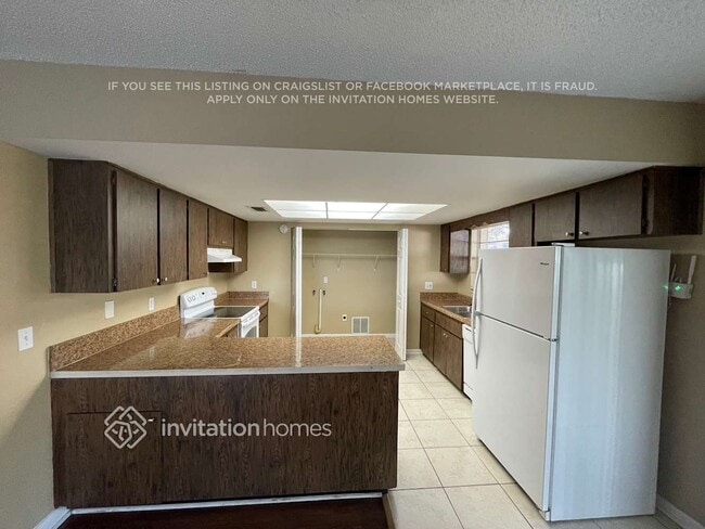 Building Photo - 813 Senate Ct