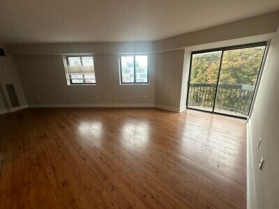 Foto principal - 15 N Beacon St