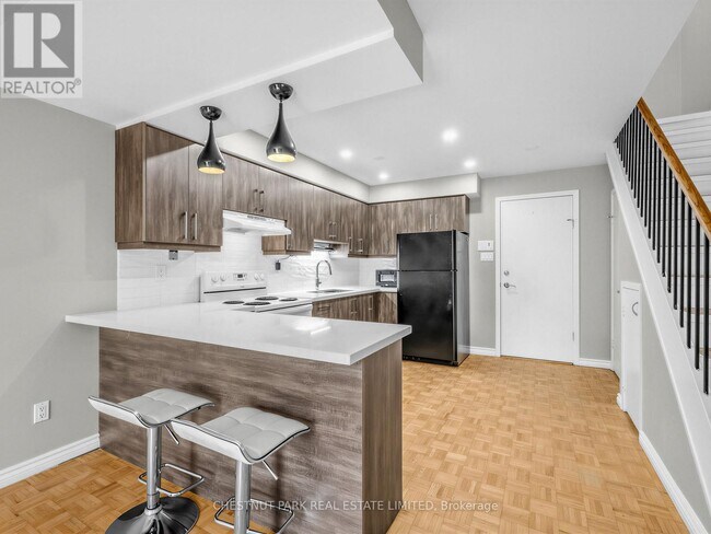 Photo du bâtiment - 880 Broadview Ave