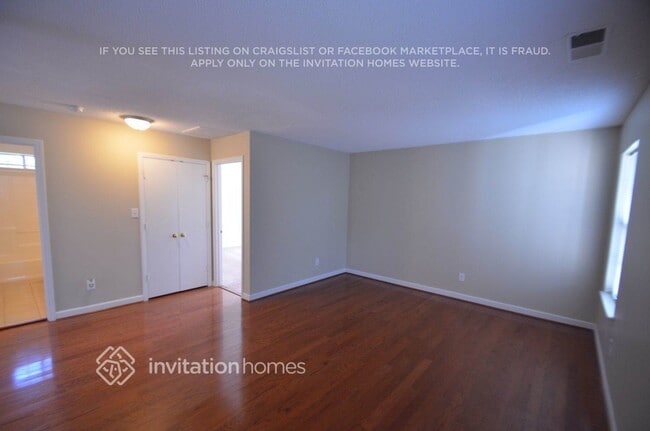 Building Photo - 12000 Cartgate Ln