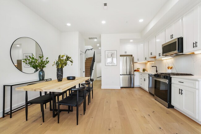 Foto del edificio - 808 12th St NE