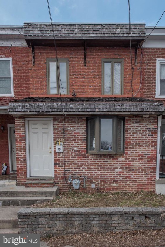 Building Photo - 140 Garrett Ave