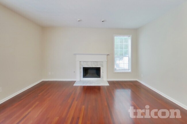 Foto del edificio - 2290 Lost Forest Ln SW
