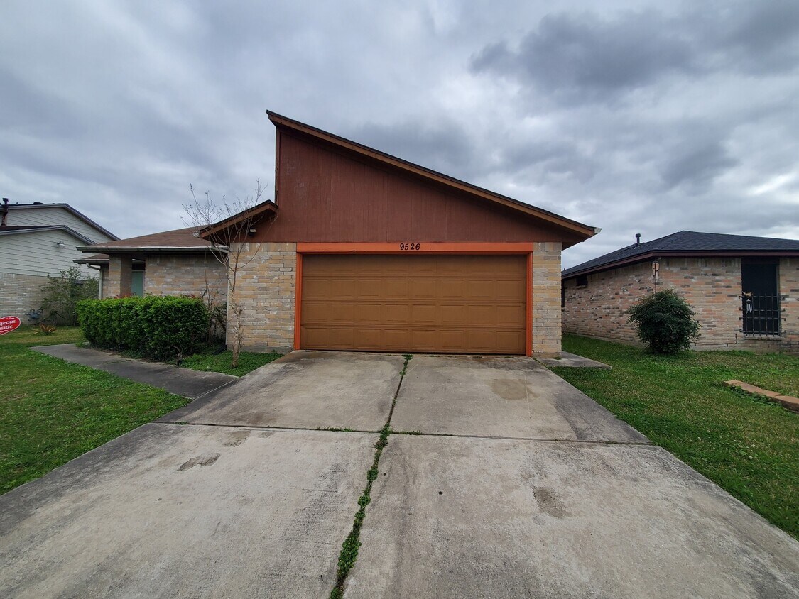 Foto principal - 9526 Misty Bridge St