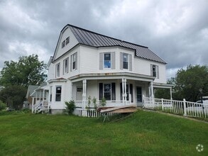 Building Photo - 17 Canaan St