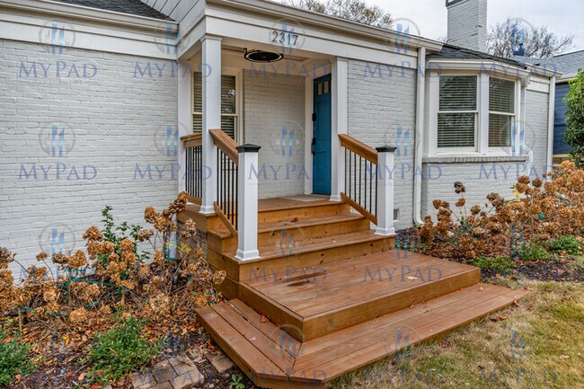 Building Photo - 2317 Melante Dr NE