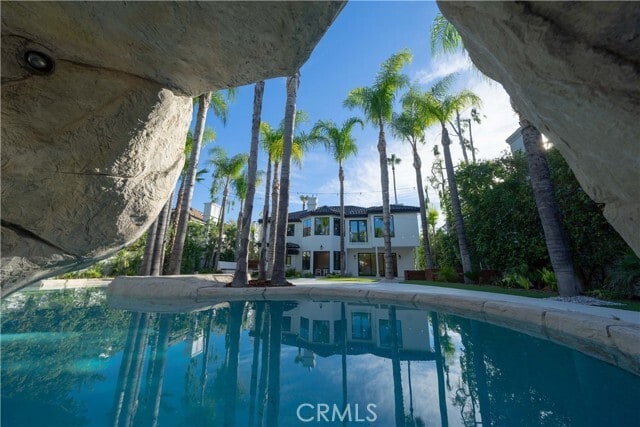 Foto del edificio - 17437 Oak Creek Ct