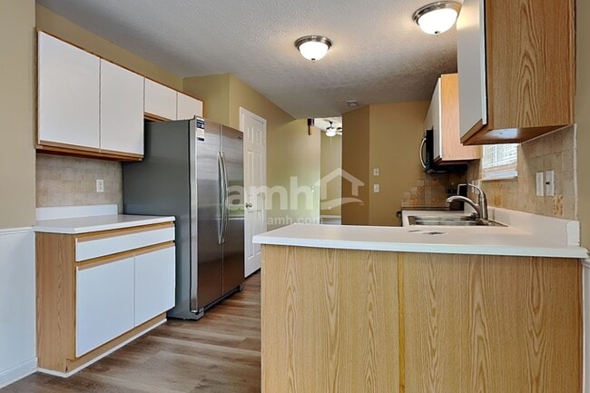 Building Photo - 7783 Haverhill Ln