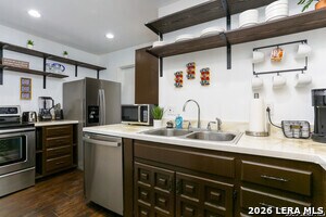 Foto del edificio - 1015 Cerro Alto Dr