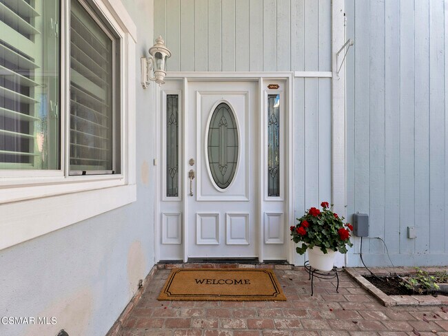 Foto del edificio - 3811 Lake Harbor Ln