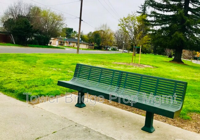 Foto del edificio - 5250 21st Ave