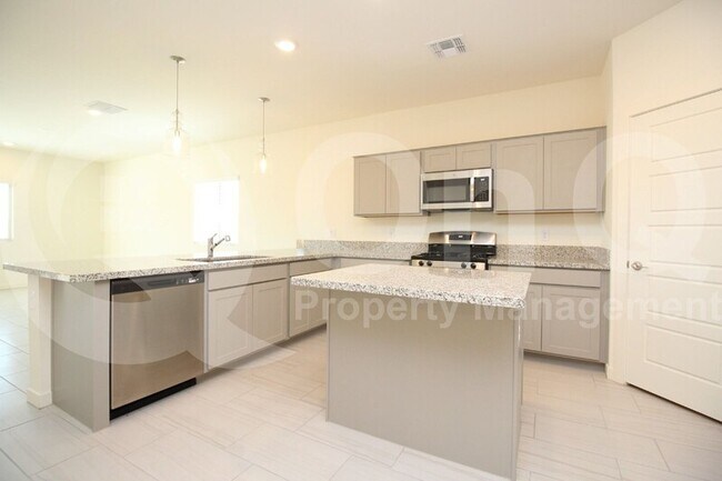 Foto del edificio - 2512 N Coolidge Ave