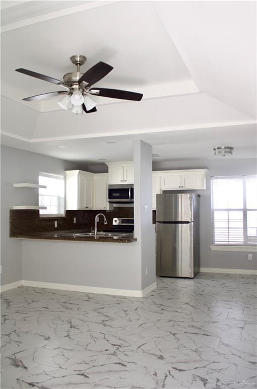 Building Photo - 1208 Sandpiper Ave