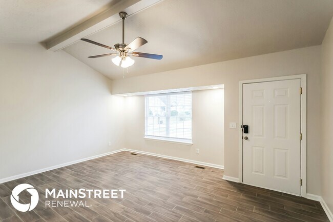 Foto del edificio - 10103 Lancewood Rd