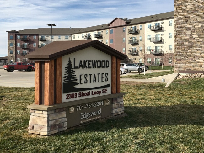 Building Photo - Lakewood Estates Apartments