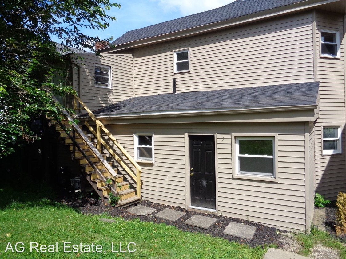 123 Church St, Washington, PA 15301 Condo for Rent in Washington, PA