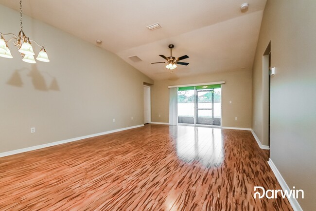 Building Photo - 8111 Alamosa Wood Ave