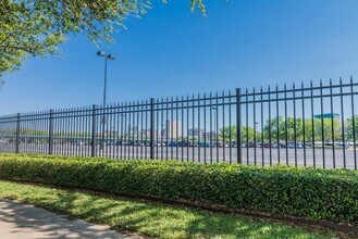 Building Photo - 7950 N Stadium Dr