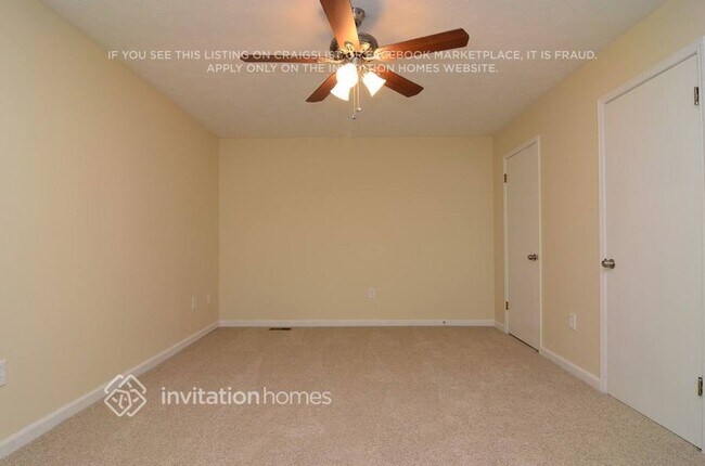 Foto del edificio - 6601 Valley Hill Dr