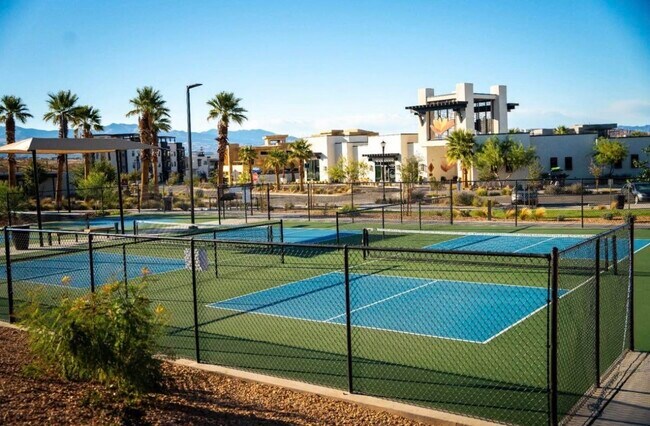 Foto del edificio - 5801 S Garnet Dr
