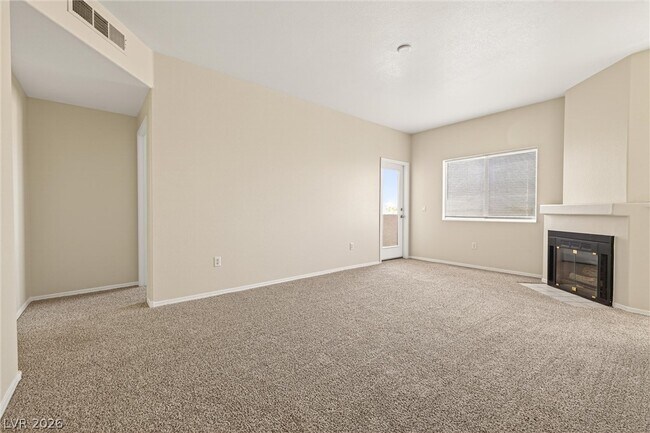 Building Photo - 1050 E Cactus Ave