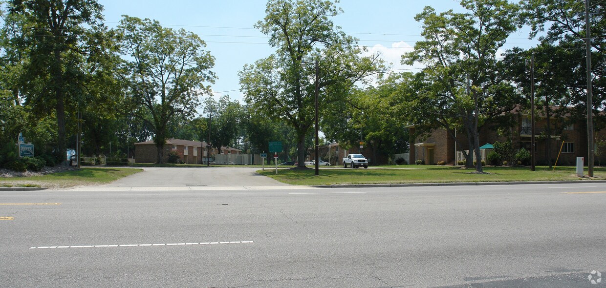 Foto principal - Liberty Place Apartments