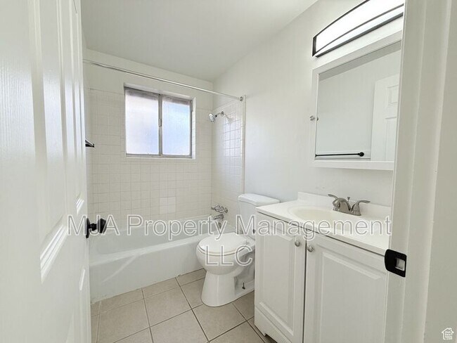 Foto del edificio - 2564 S 8th E