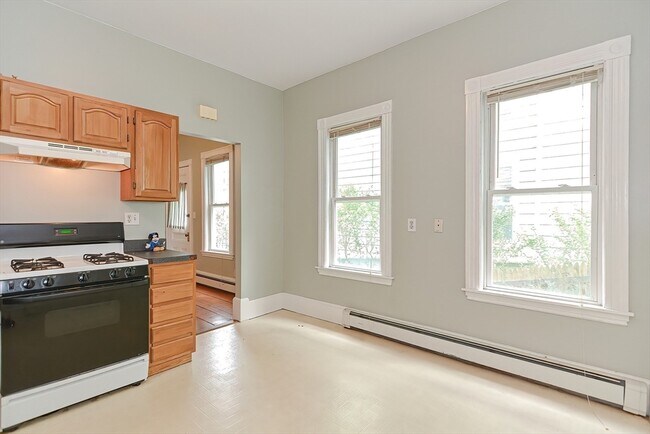Foto del edificio - 106 Beacon St