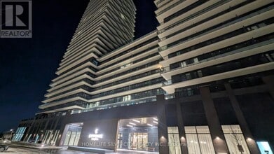 Building Photo - 15 Skyridge Dr