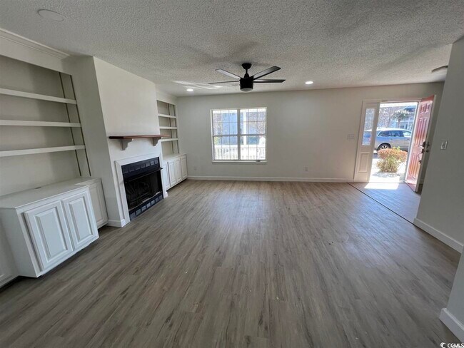 Building Photo - 1674 Citadel Ln