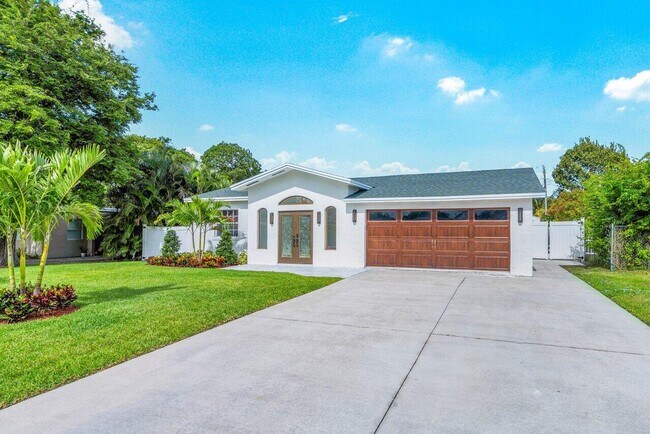 Foto del edificio - 311 Gulfstream Dr