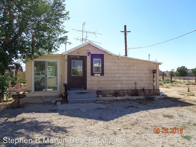 Building Photo - 1 br, 1 bath House - 36651 45th Street East