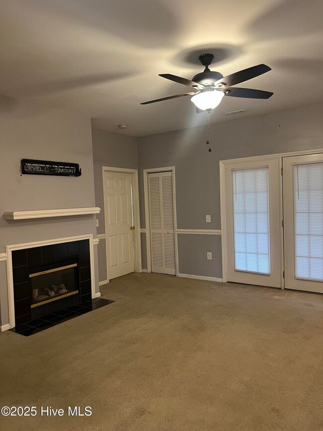 Building Photo - 2221 Locksley Woods Dr