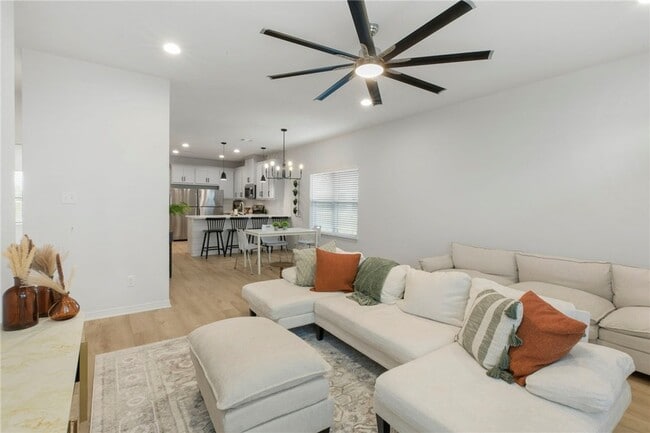 Photo - 226 Richards St Townhome