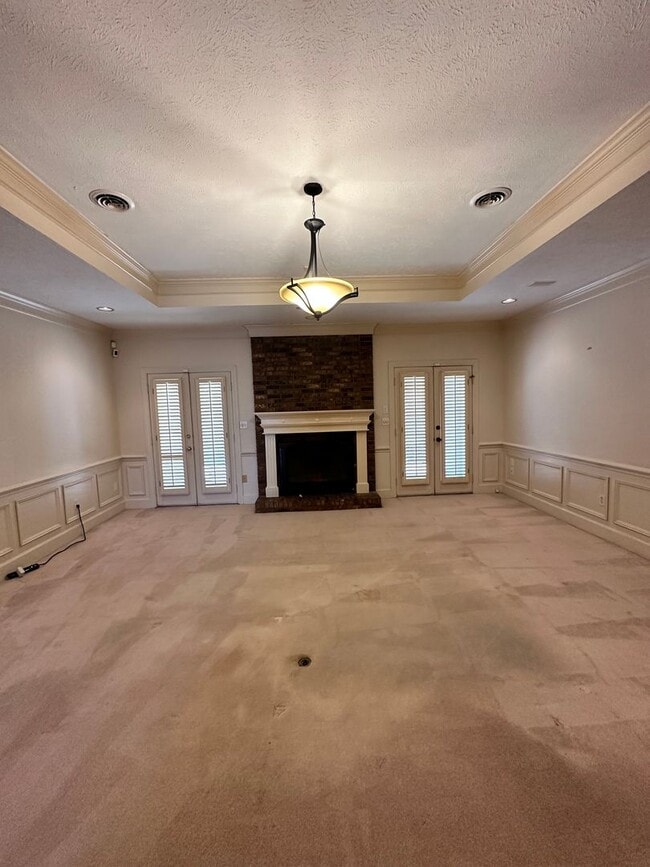 Building Photo - 117 Rolling Creek Dr