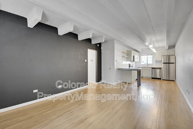 Building Photo - 50 North Clarkson street